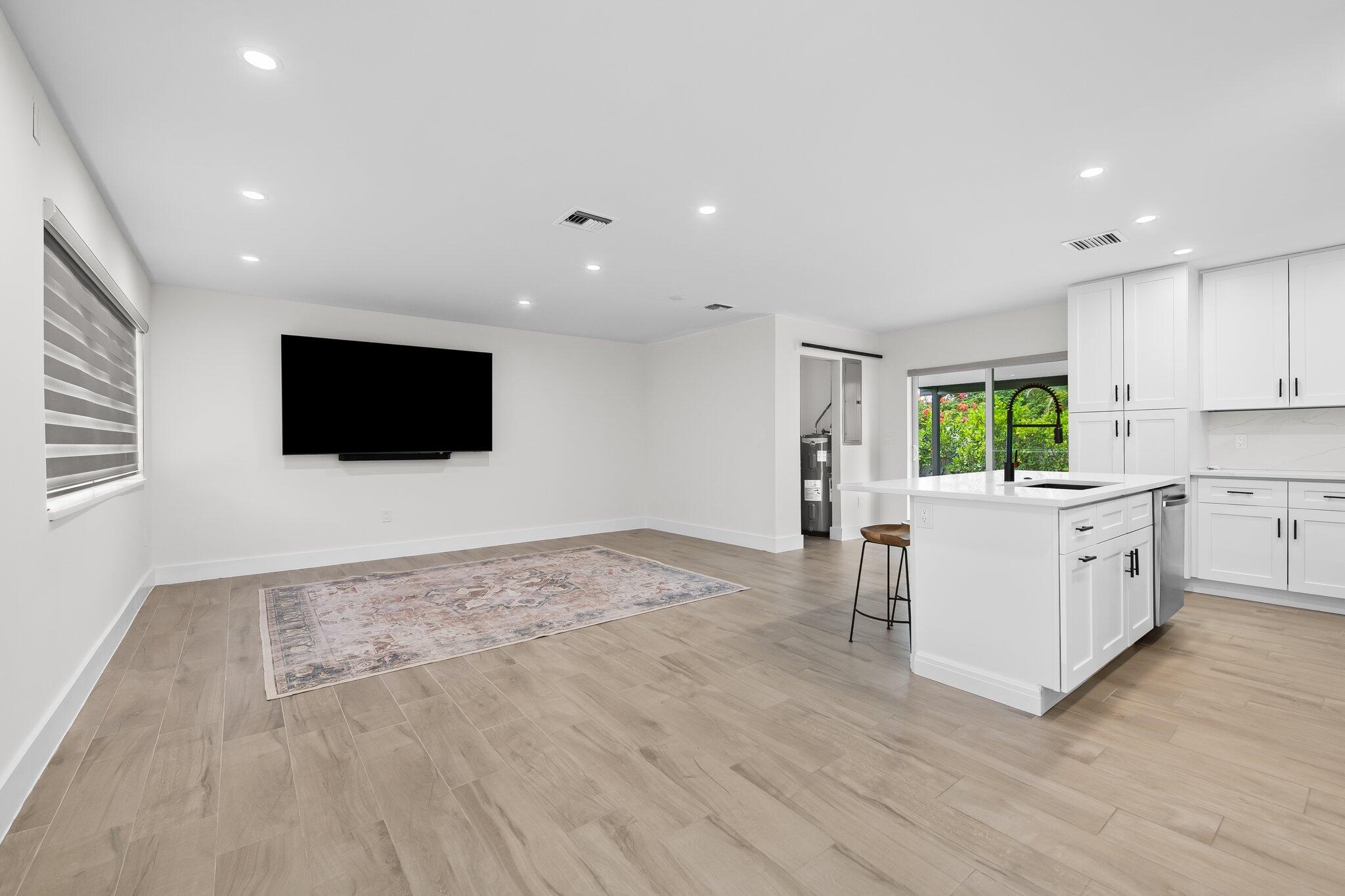 1269 Northwest 4th Street Boca Raton, FL 33486 - Photo 12 of 29 Kitchen / Views