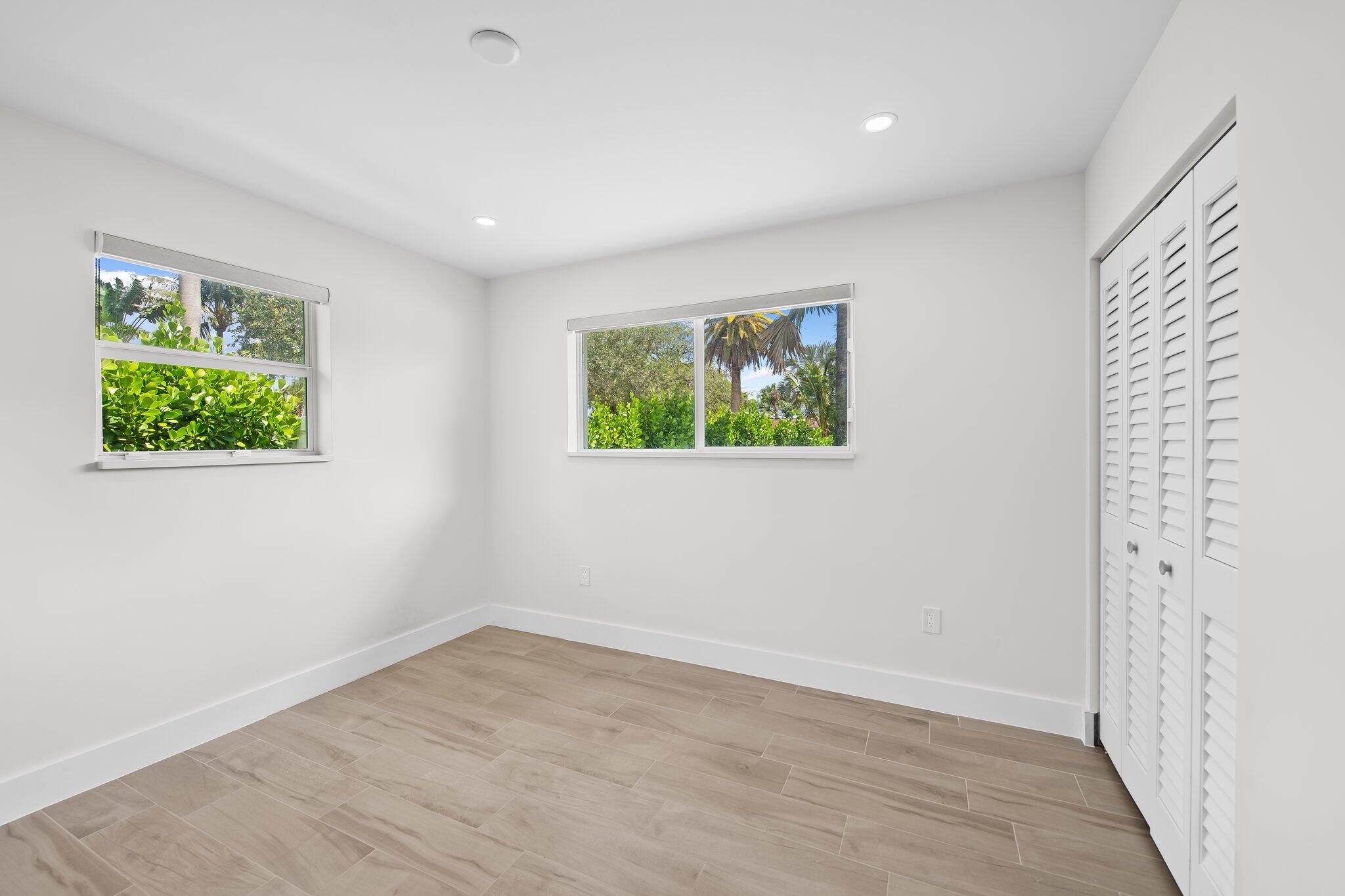1269 Northwest 4th Street Boca Raton, FL 33486 - Photo 19 of 29 Primary Bathroom