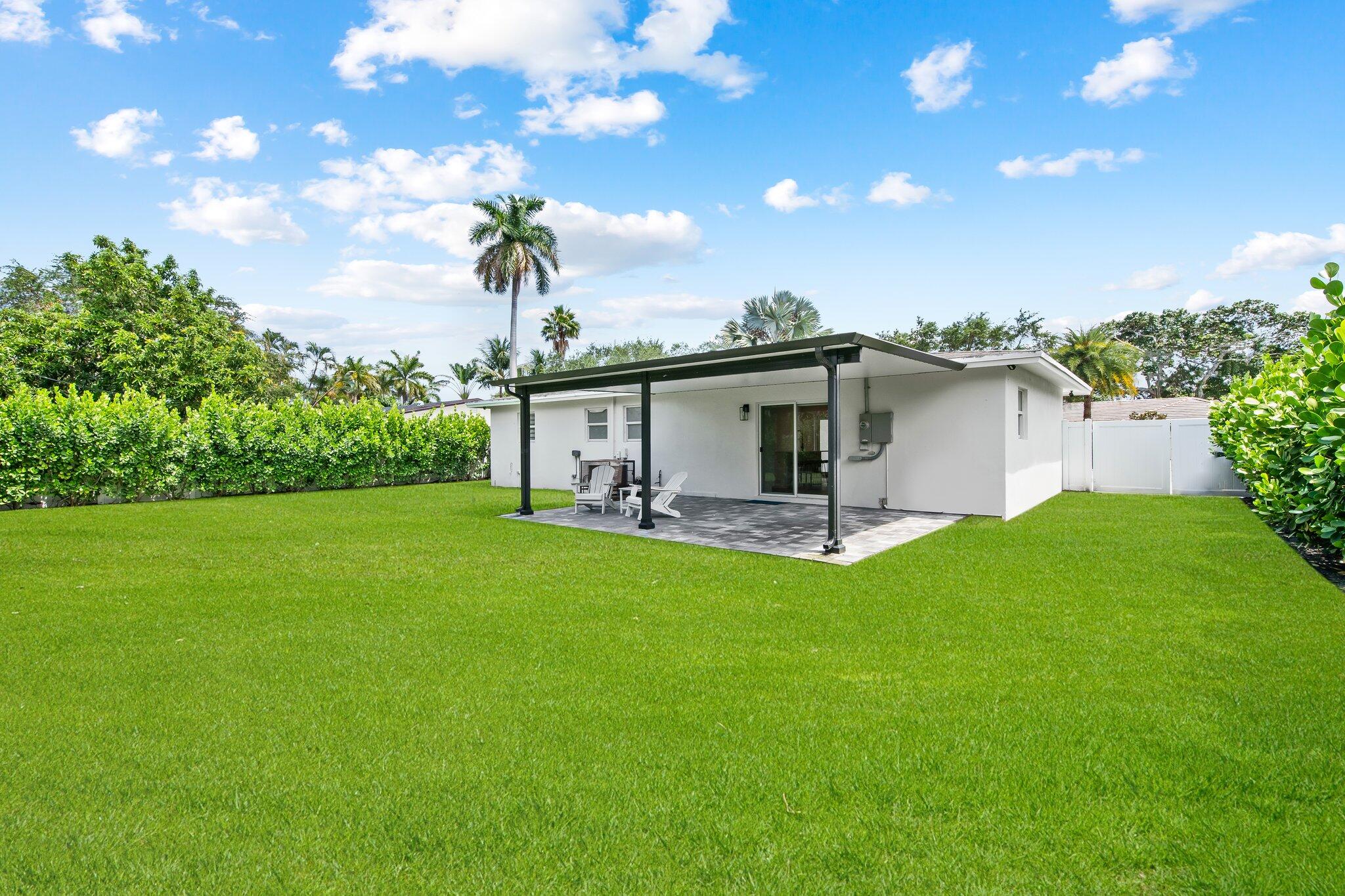 1269 Northwest 4th Street Boca Raton, FL 33486 - Photo 10 of 29 Covered Area
