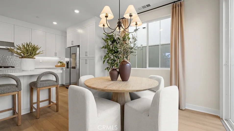 1990 Pyrenes Place Santa Paula, CA 93060 - Photo 5 of 37 Photos shown are of model only- not actual homesite.