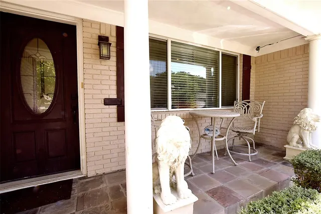 $390,000 | 2516 Telegraph Avenue, Dallas, TX 75228