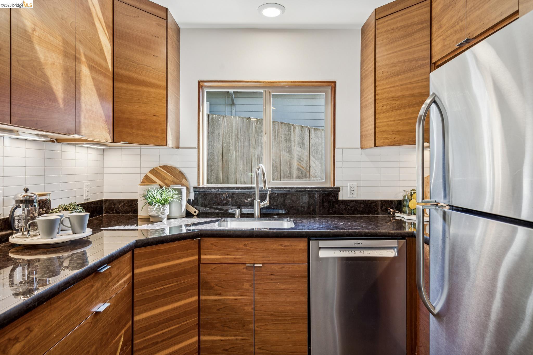 20 Stevenson Avenue Berkeley, CA 94708 - Photo 19 of 53