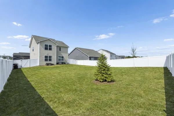 $479,900 | 6669 Pine Arbor Lane South, Cottage Grove, MN 55016