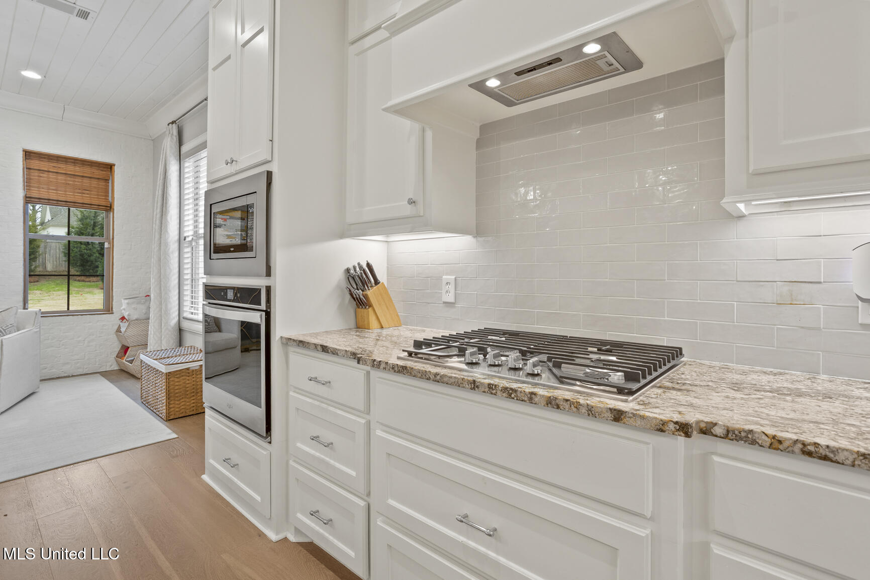 326 Wellstone Place Madison, MS 39110 - Photo 15 of 30 326 Wellstone Pl-18