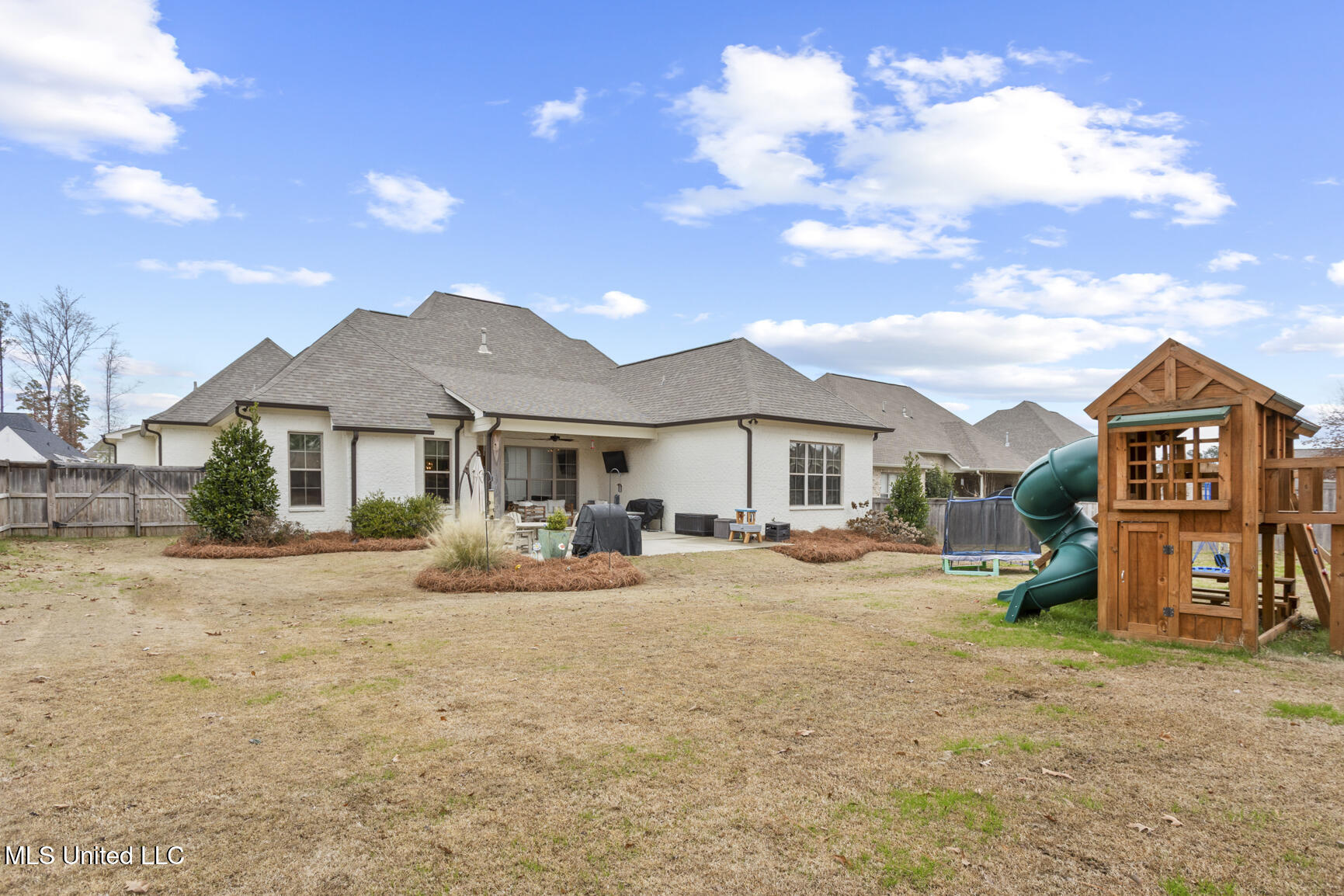 326 Wellstone Place Madison, MS 39110 - Photo 30 of 30 326 Wellstone Pl-34