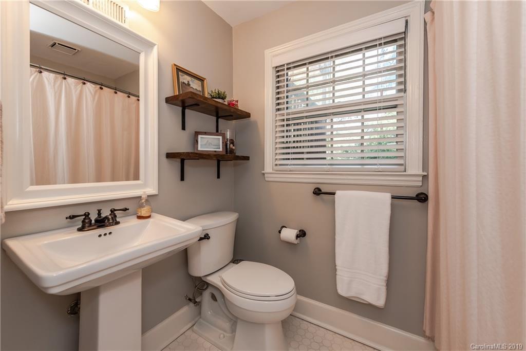 5000 White Oak Road Charlotte, NC 28210 - Photo 14 of 26 Gallery Image 14