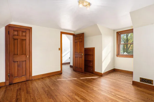 $395,000 | 2354 Yankee Street, Niles, MI 49120