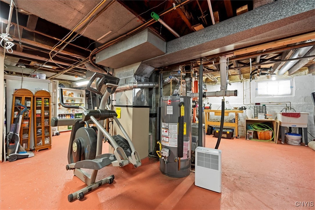 155 Maplehurst Avenue Syracuse, NY 13208 - Photo 21 of 41