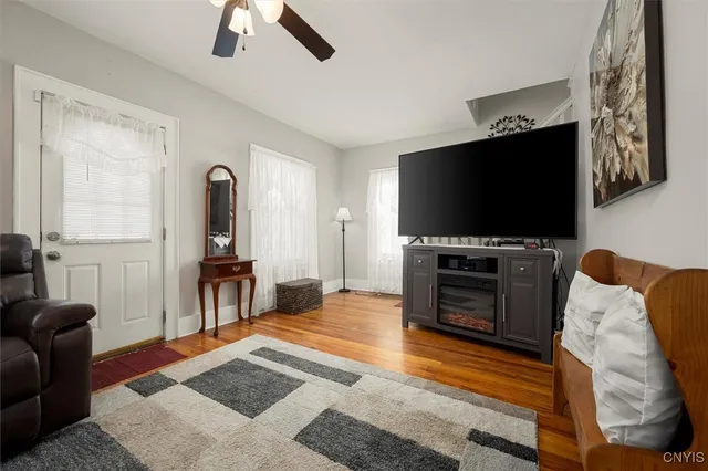 $175,000 | 155 Maplehurst Avenue, Syracuse, NY 13208