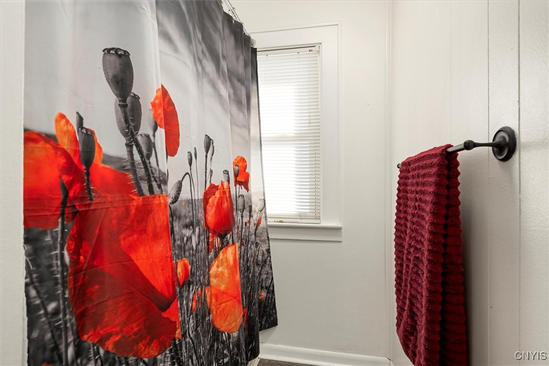 155 Maplehurst Avenue Syracuse, NY 13208 - Photo 33 of 41