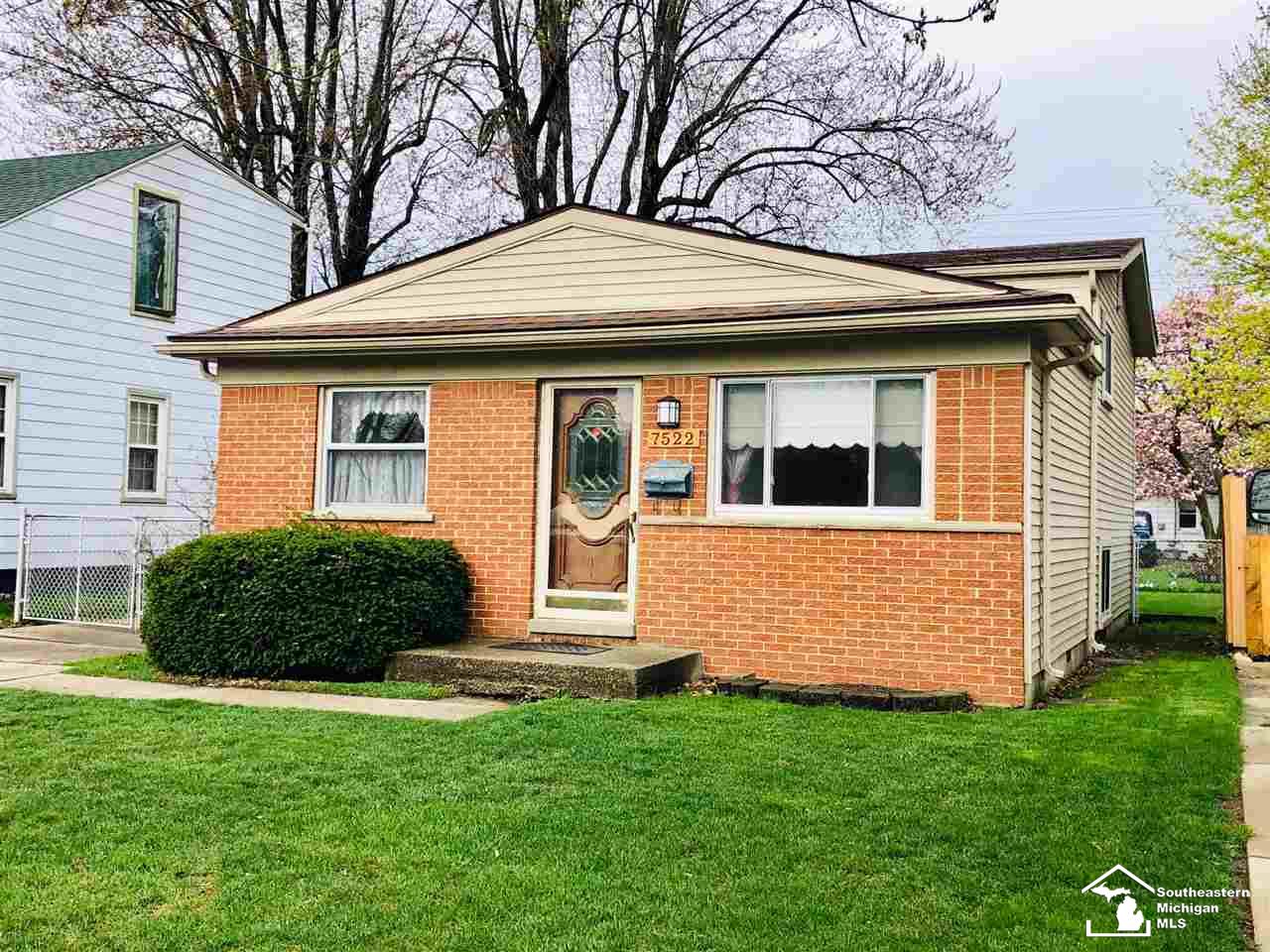 7522 Pelham Road Taylor, MI 48180 - Photo 3 of 17