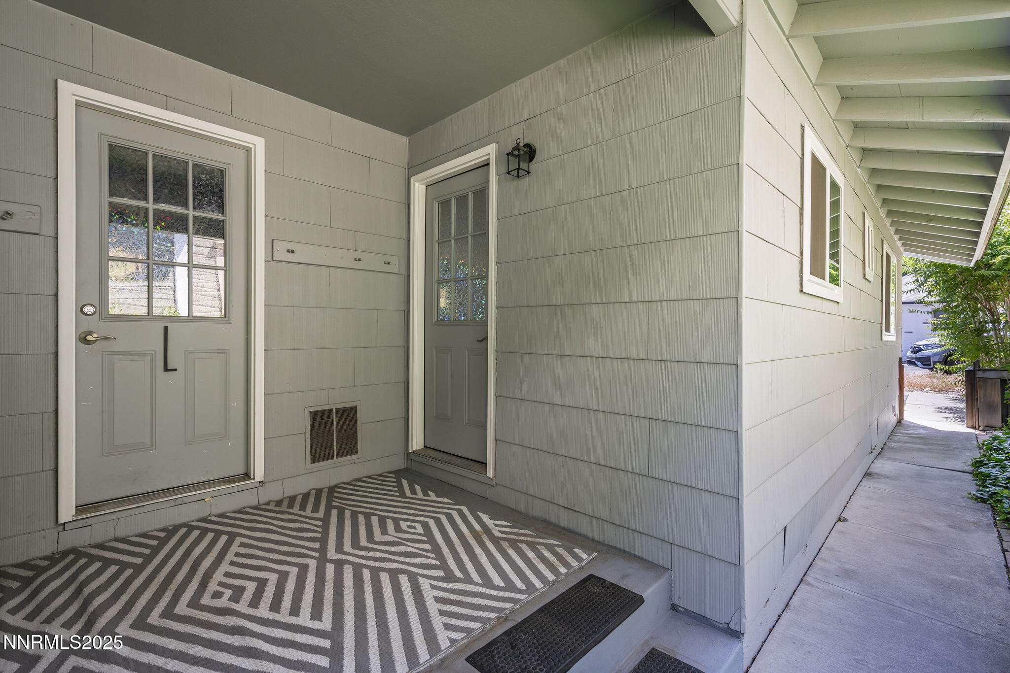 1227 Gordon Avenue Reno, NV 89509 - Photo 21 of 22 a view of a backyard