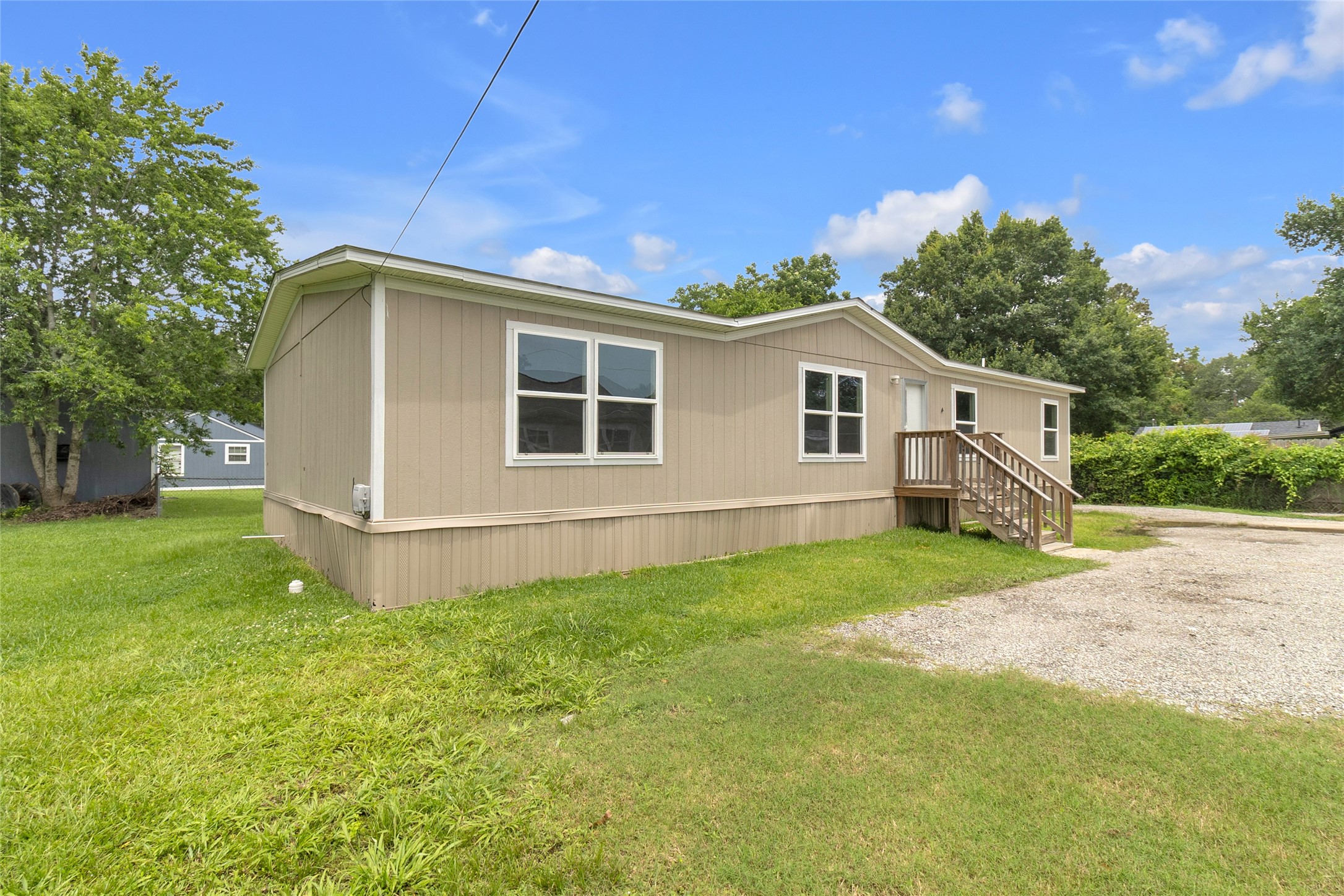 5313 Second Street Crosby, TX 77532 - Photo 6 of 32