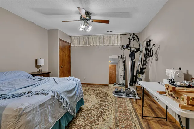 $349,400 | 408 21st Street Southeast, Willmar, MN 56201