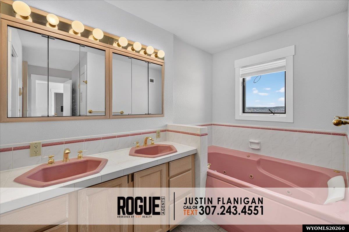 25980 Cedar Mesa Road Alcova, WY 82620 - Photo 46 of 50