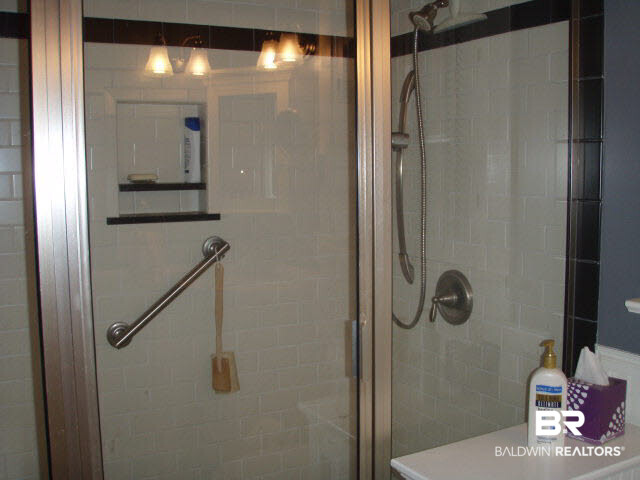 2200 Riverside Drive Mobile, AL 36605 - Photo 7 of 11