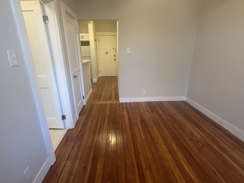 31 Orkney Road, Unit 32 Boston, MA 02135 - Photo 5 of 18