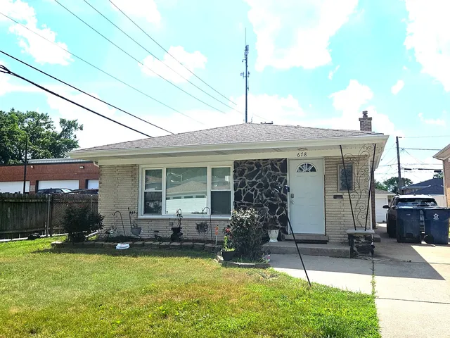 $269,000 | 678 Muskegon Avenue, Calumet City, IL 60409