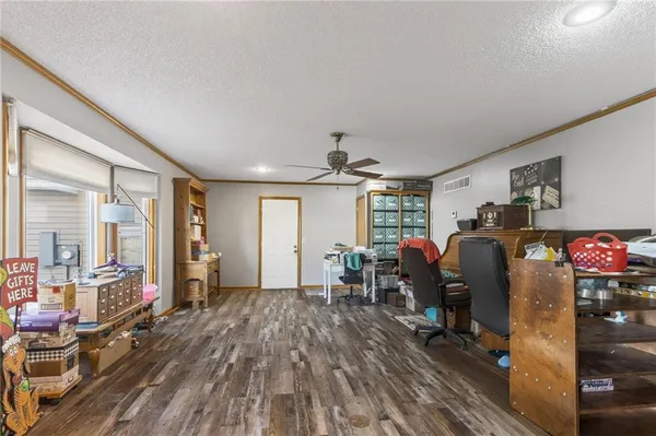 $860,000 | 6513 Southeast Ryan Road, Blue Springs, MO 64014