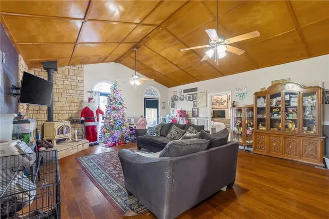 $875,000 | 6513 Southeast Ryan Road, Blue Springs, MO 64014