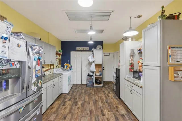 $875,000 | 6513 Southeast Ryan Road, Blue Springs, MO 64014