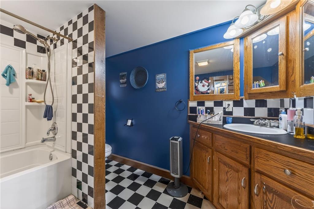 6513 Southeast Ryan Road Blue Springs, MO 64014 - Photo 43 of 73