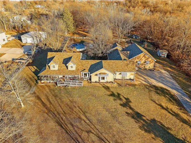 $875,000 | 6513 Southeast Ryan Road, Blue Springs, MO 64014