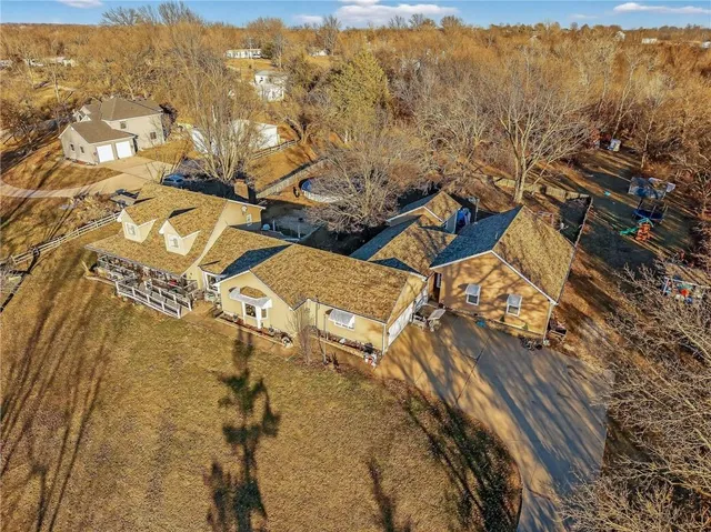 $875,000 | 6513 Southeast Ryan Road, Blue Springs, MO 64014