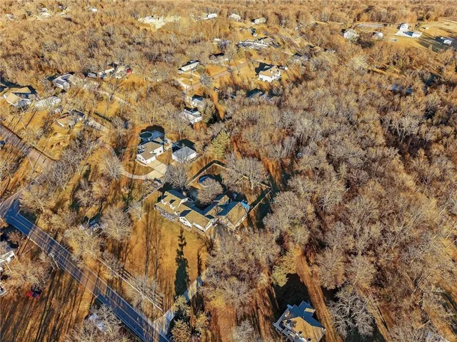 $875,000 | 6513 Southeast Ryan Road, Blue Springs, MO 64014