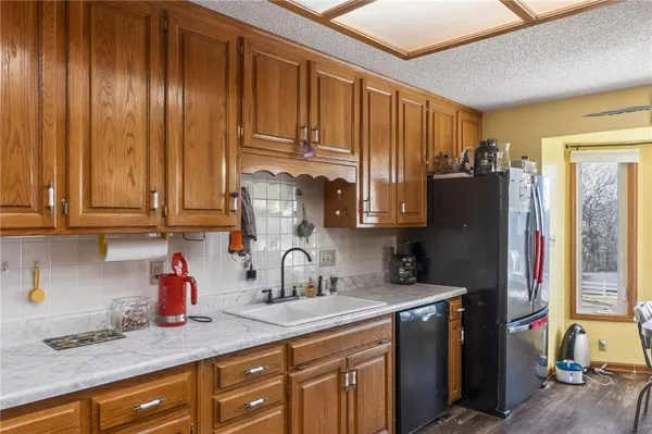 $860,000 | 6513 Southeast Ryan Road, Blue Springs, MO 64014