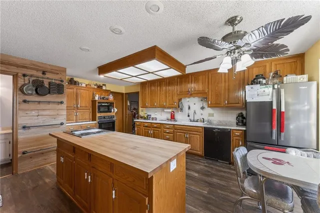 $875,000 | 6513 Southeast Ryan Road, Blue Springs, MO 64014