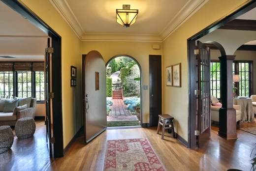 1703 Paterna Road Santa Barbara, CA 93103 - Photo 4 of 29 Front Entrance (Foyer)