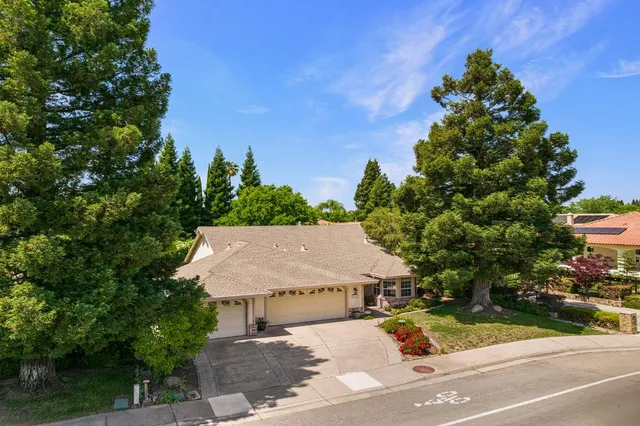 $539,000 | 2460 Stabler Lane, Yuba City, CA 95993