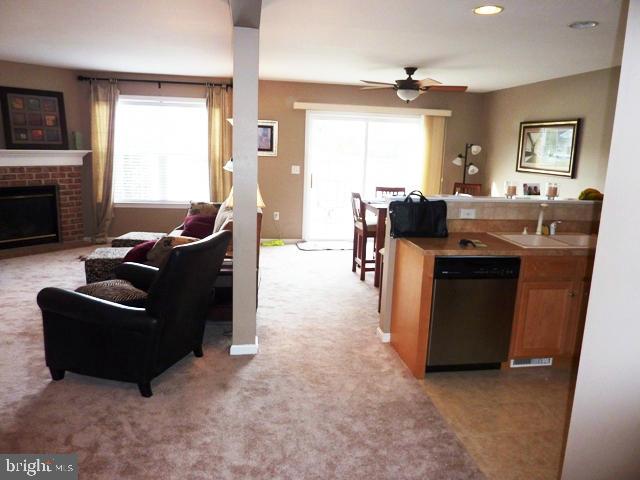 620 Courthouse Circle Lititz, PA 17543 - Photo 2 of 9 Gallery Image 2