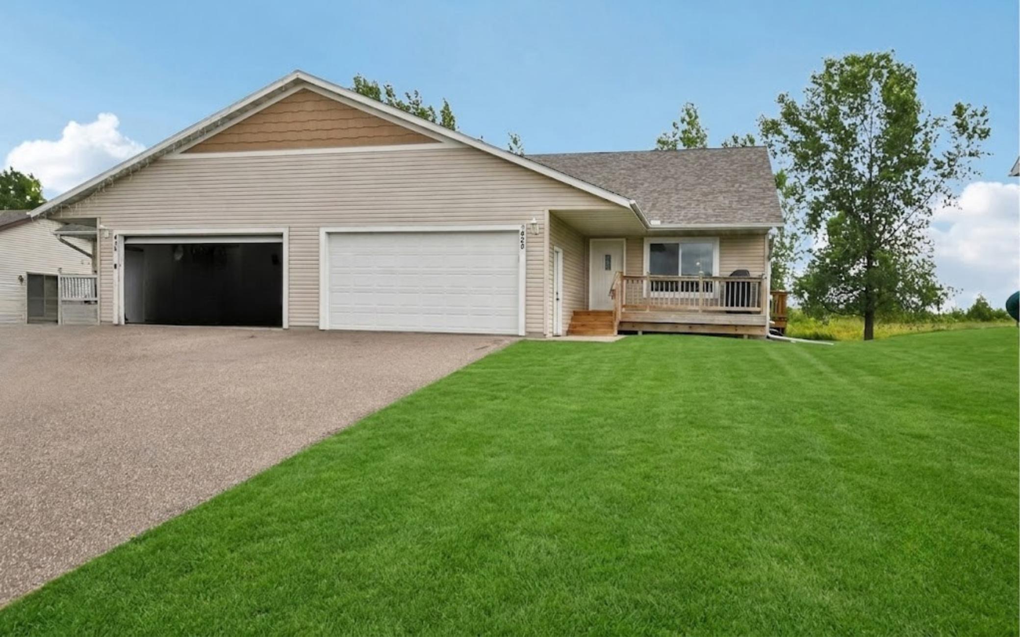 428 East Cheyenne Street Roberts, WI 54023 - Photo 4 of 49