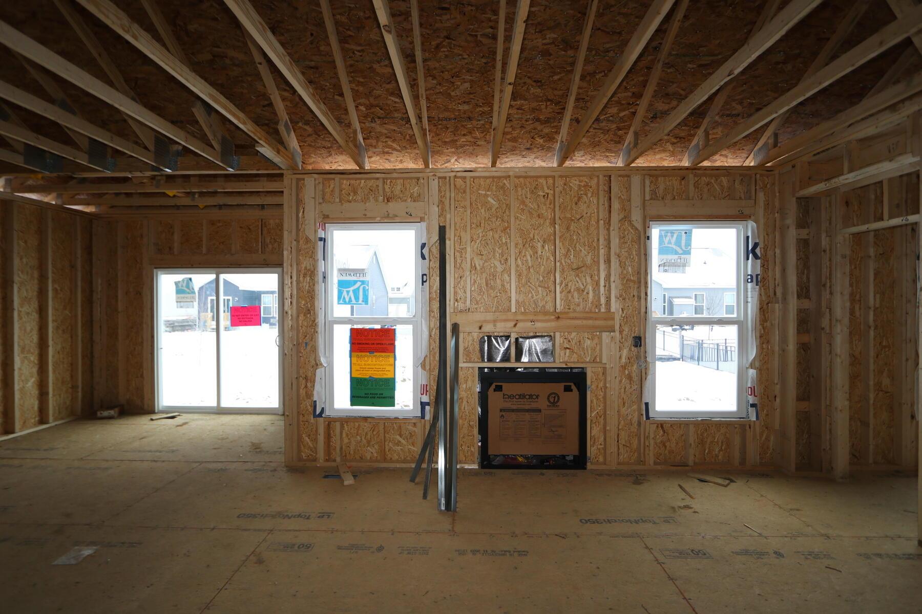 3089 McKinney Road Grove City, OH 43123 - Photo 4 of 10 Living Room