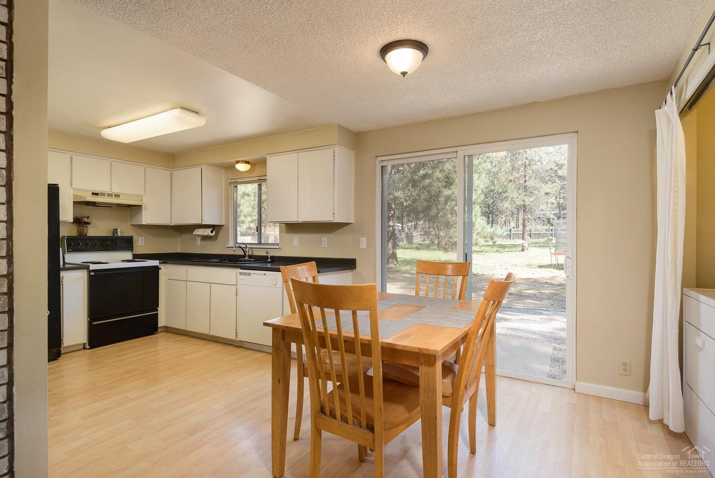 19515 Baker Road Bend, OR 97702 - Photo 6 of 18 Additional Photo