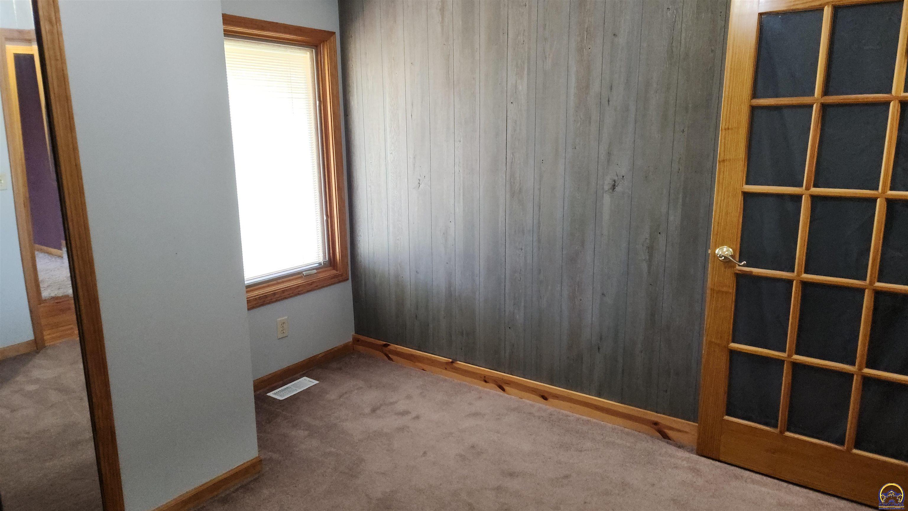 13232 178 Road Mayetta, KS 66509 - Photo 36 of 57