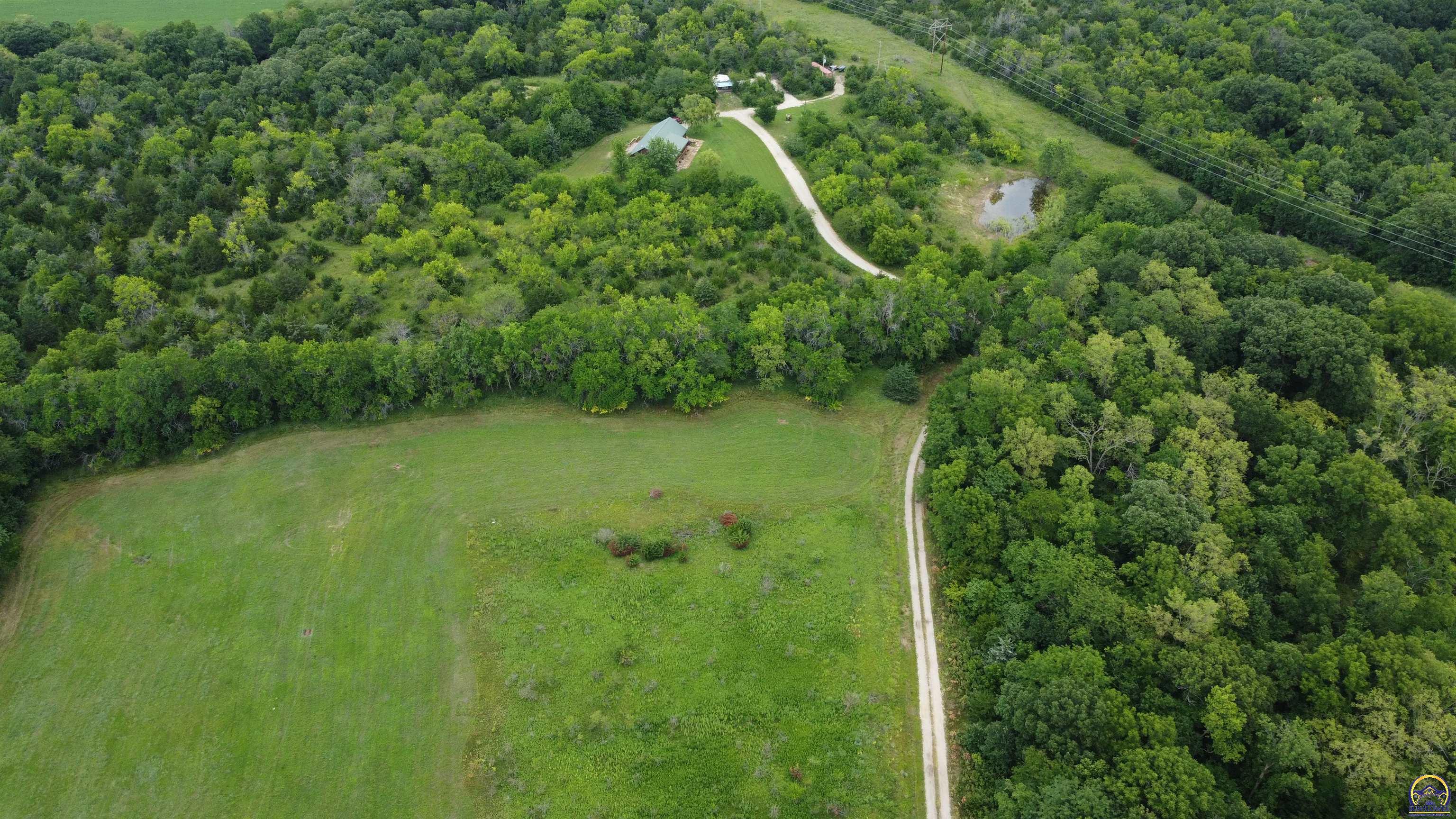 13232 178 Road Mayetta, KS 66509 - Photo 5 of 57