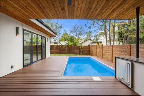 $2,485,000 | 2306 South 2nd Street, Austin, TX 78704