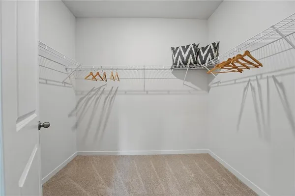 $388,990 | 10298 Tuscany Parkway, Peculiar, MO 64078