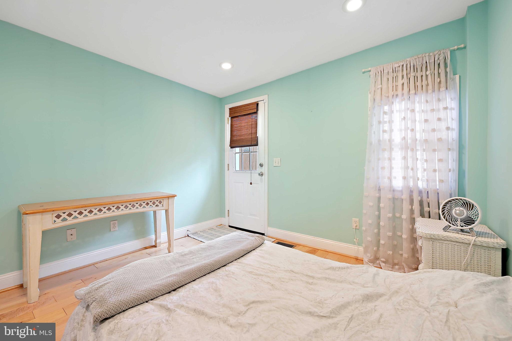 1427 Battery Avenue Baltimore, MD 21230 - Photo 19 of 50