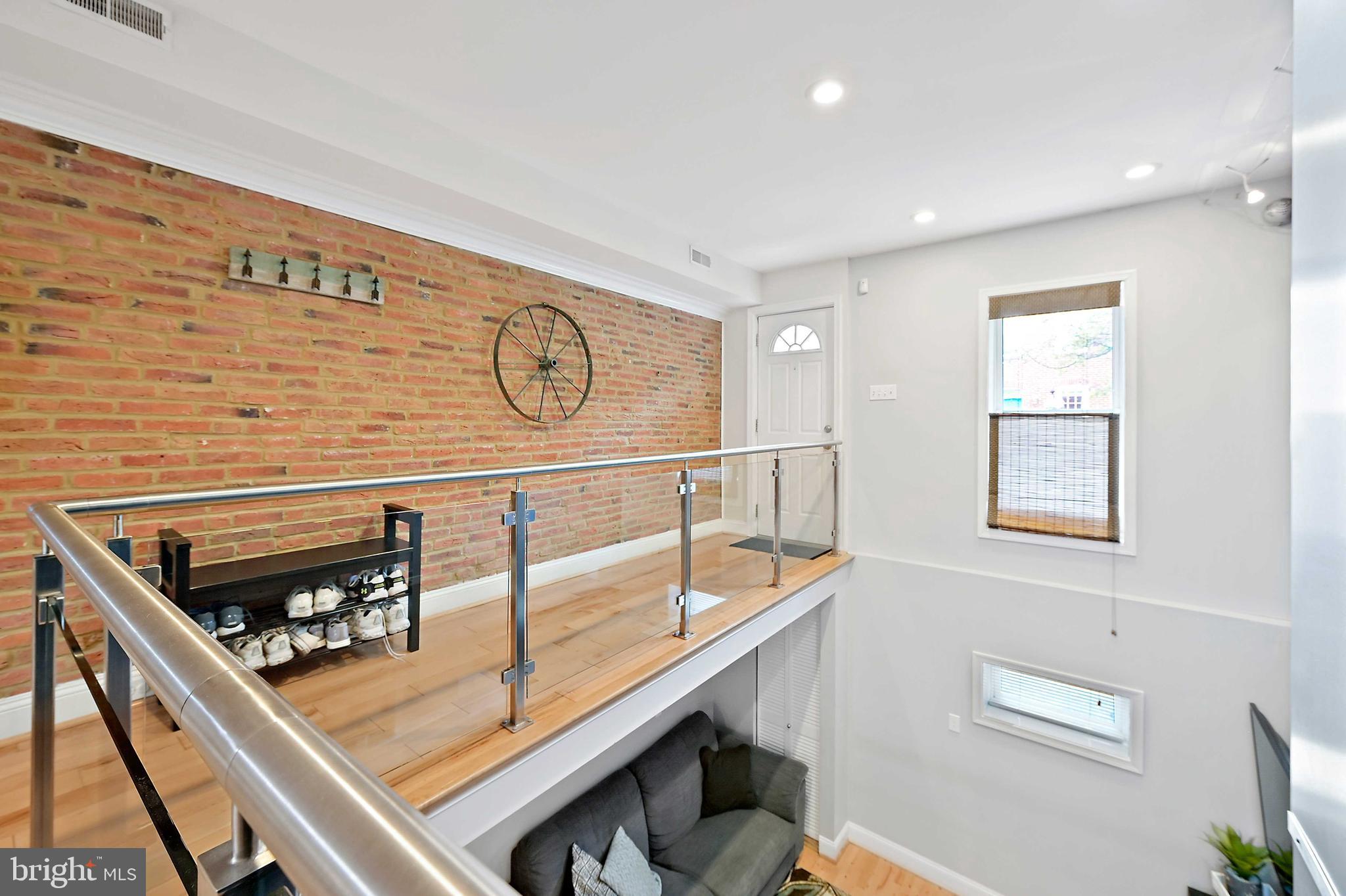 1427 Battery Avenue Baltimore, MD 21230 - Photo 3 of 50