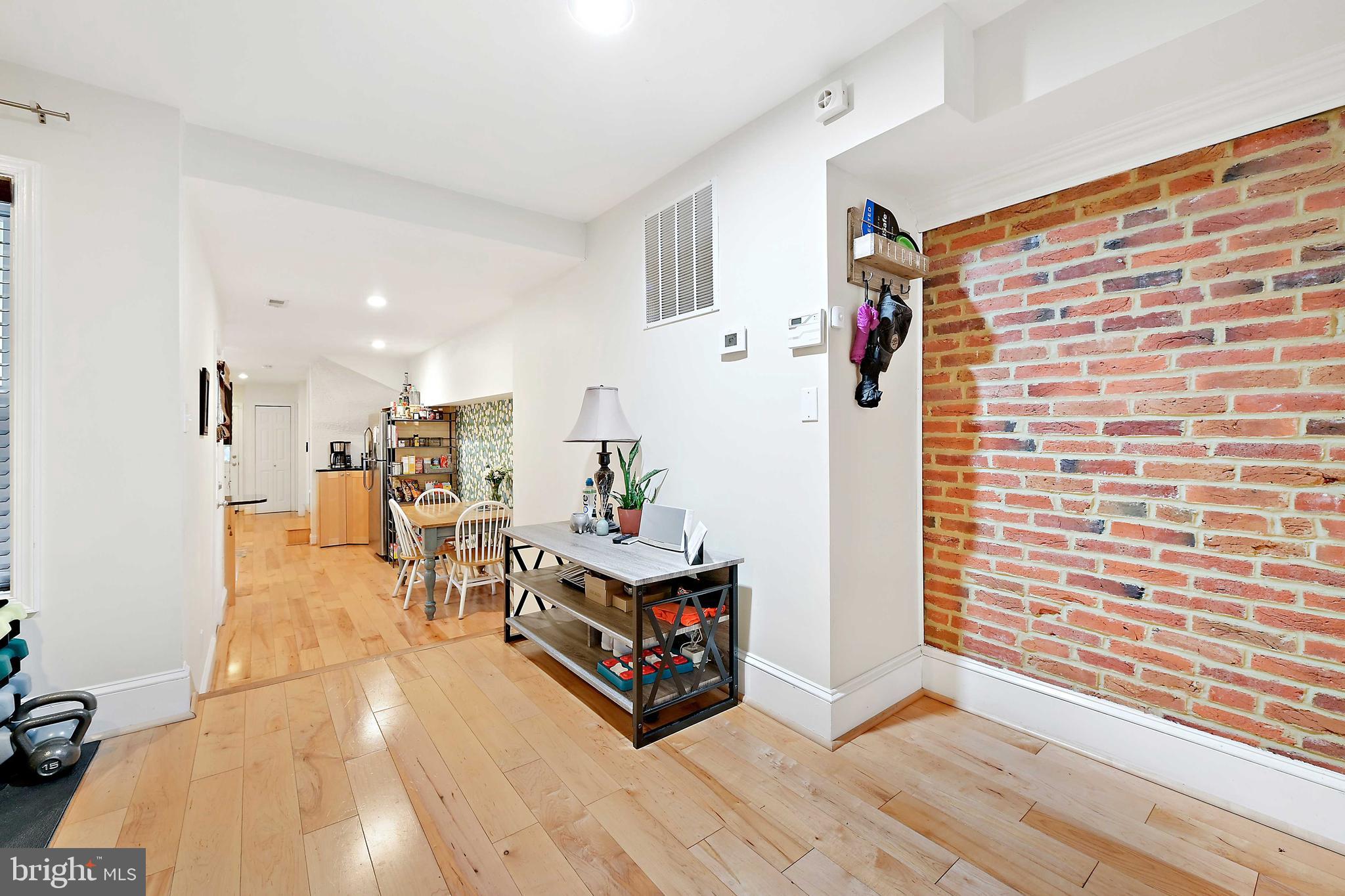 1427 Battery Avenue Baltimore, MD 21230 - Photo 6 of 50