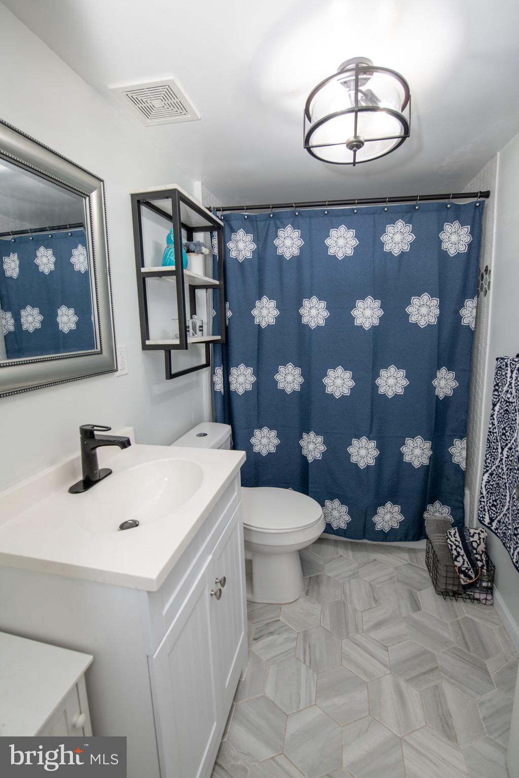 2734 Ash Street Philadelphia, PA 19137 - Photo 23 of 35