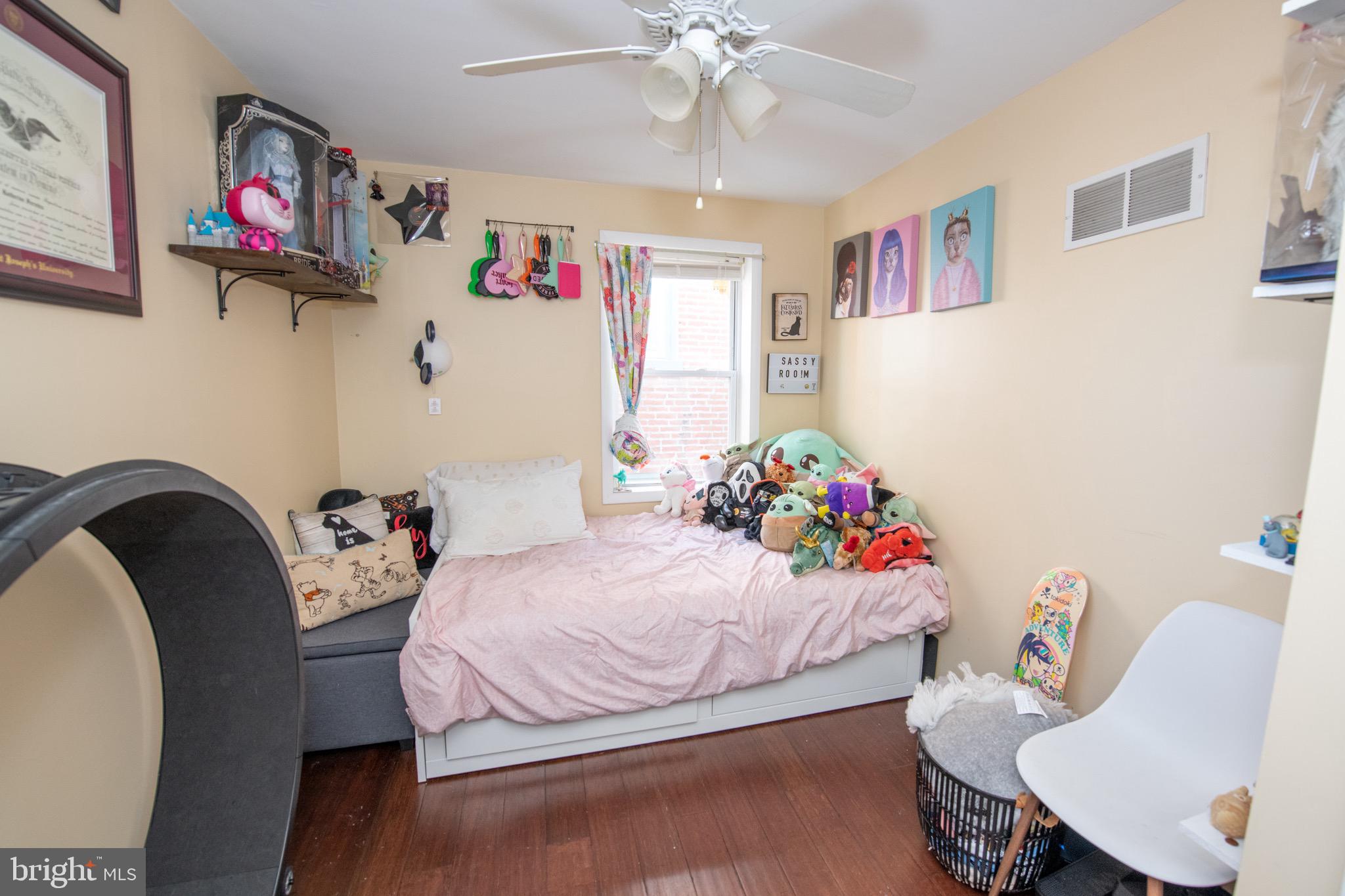2734 Ash Street Philadelphia, PA 19137 - Photo 25 of 35