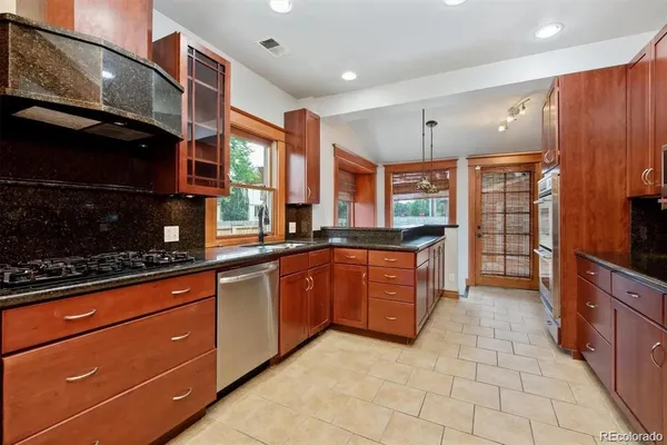 $900,000 | 3201 Stuart Street, Denver, CO 80212