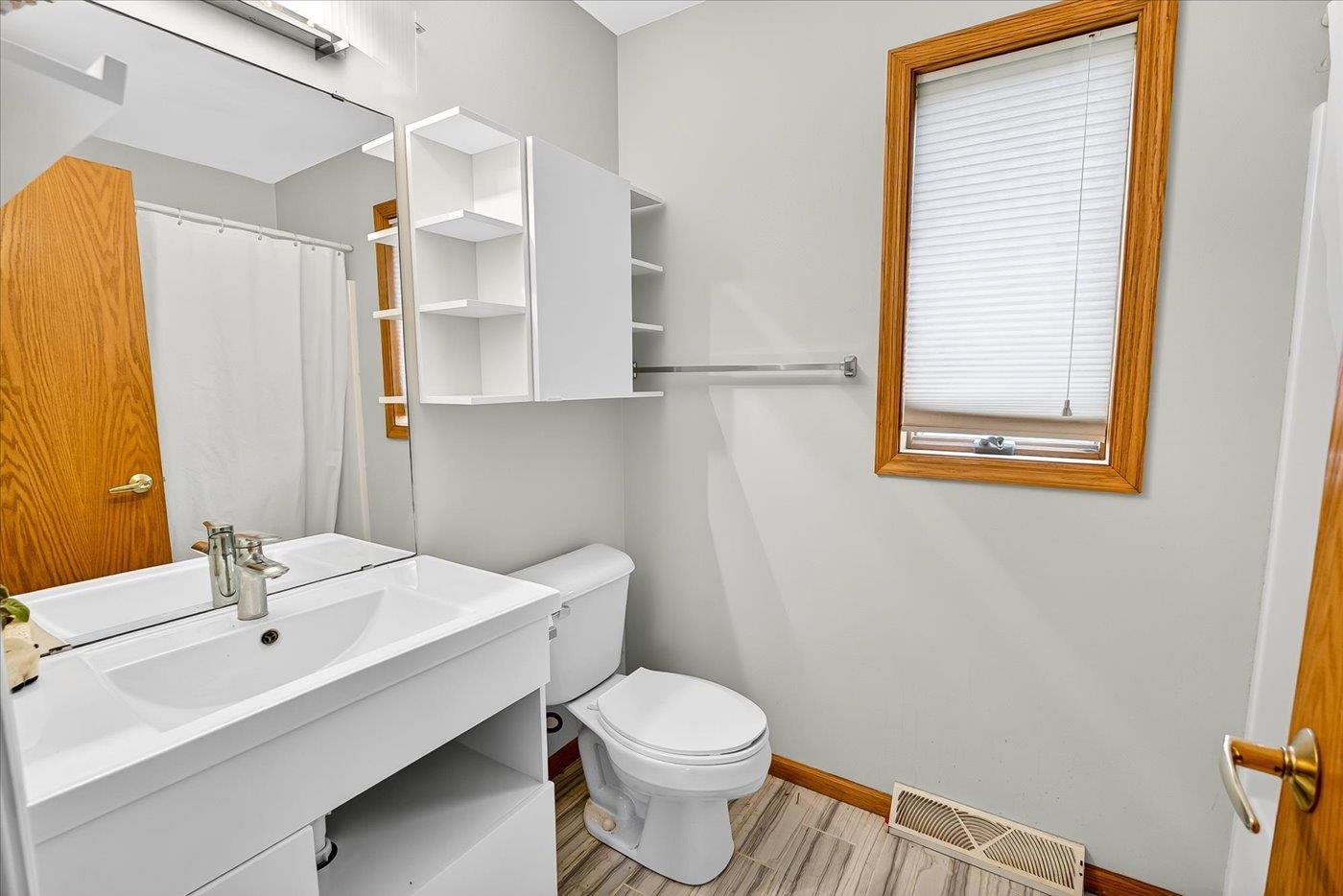 2322 Quartz Lane Madison, WI 53719 - Photo 19 of 36