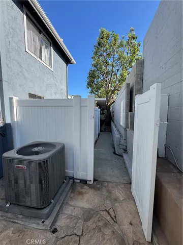 $625,000 | 45 Harkness Avenue, Unit 2, Pasadena, CA 91106