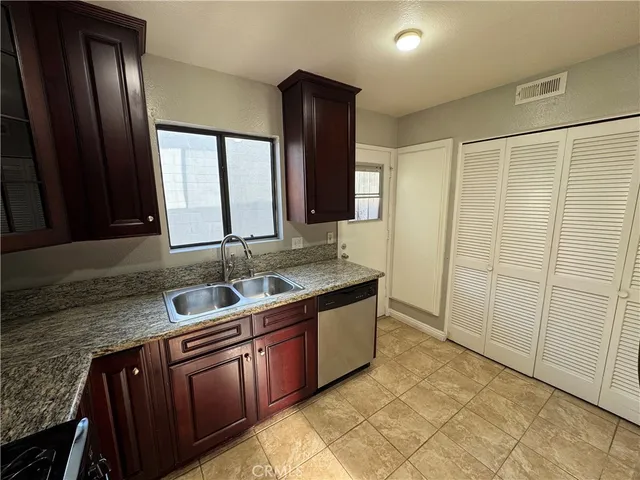 $625,000 | 45 Harkness Avenue, Unit 2, Pasadena, CA 91106